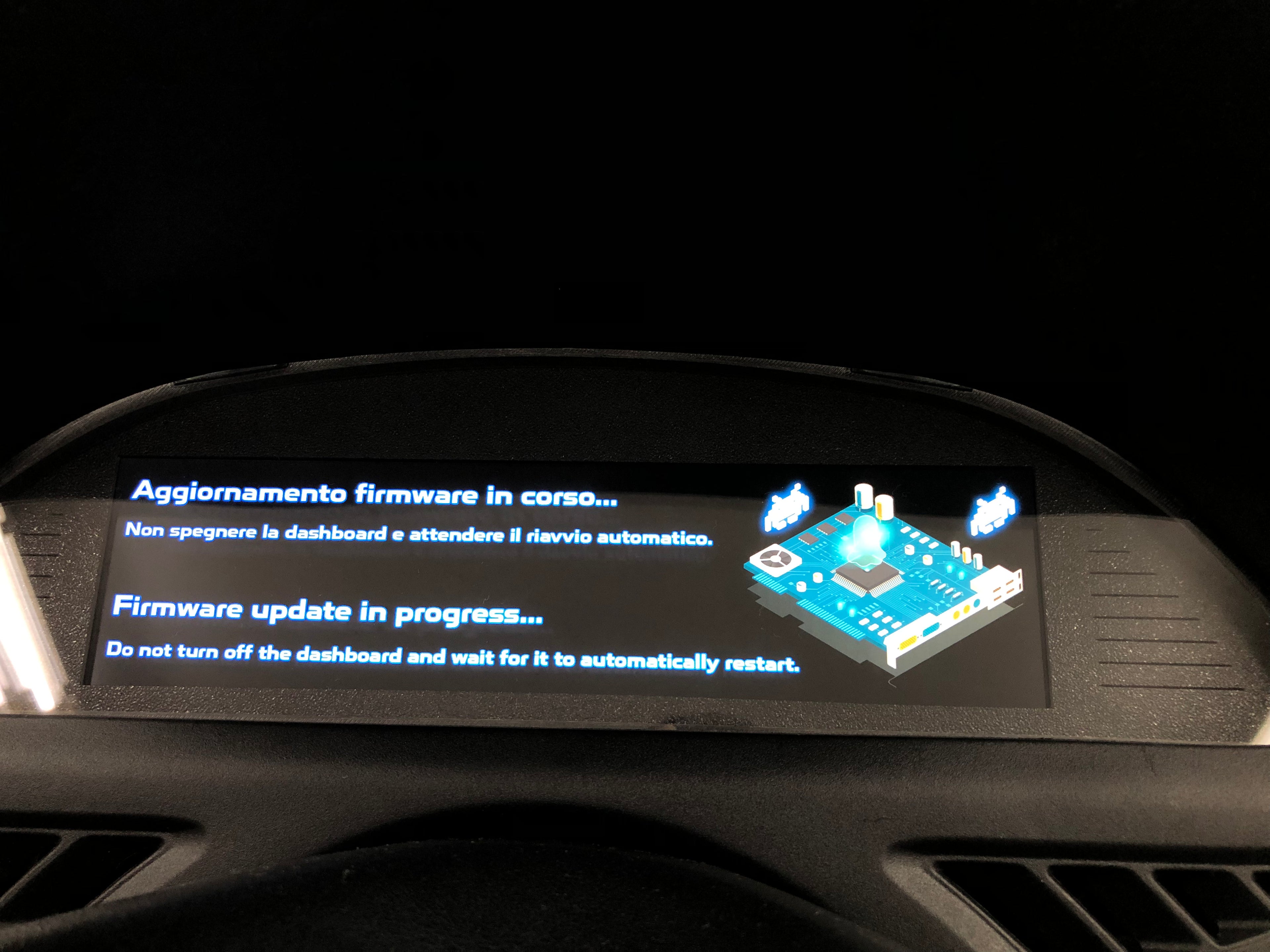 T-DIGIT 500 – Digital Cockpit Plug & Play per Yamaha TMAX 500 (2004–2007)